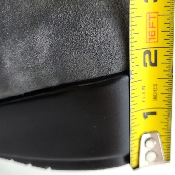 Aerosoles Allowance Women's Grey Suede Leather Ankle Boots Zip Up Wide Size 9W - Picture 14 of 14